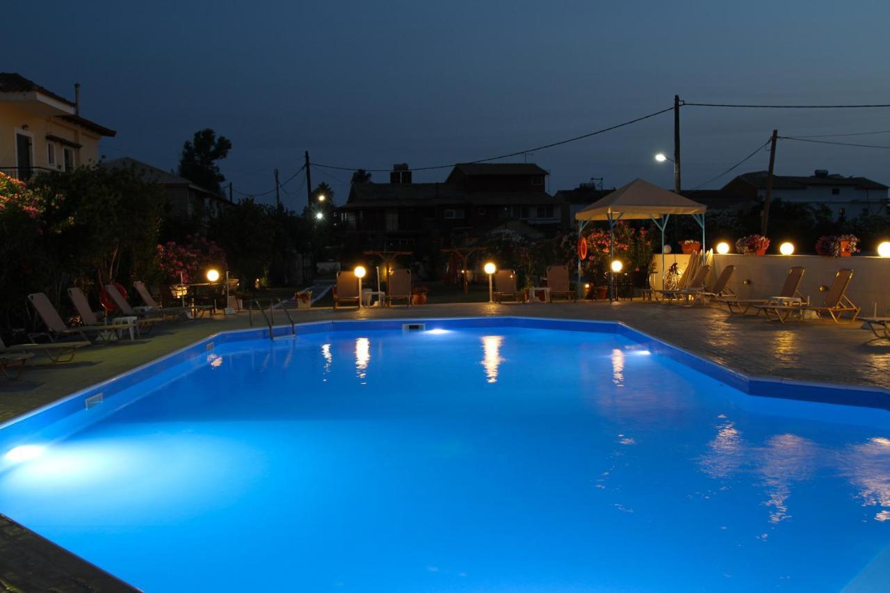 Lord Complex Aparthotel Agios Georgios  Exterior foto